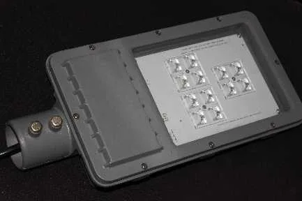 PWM solar street light, Moxie Devices
